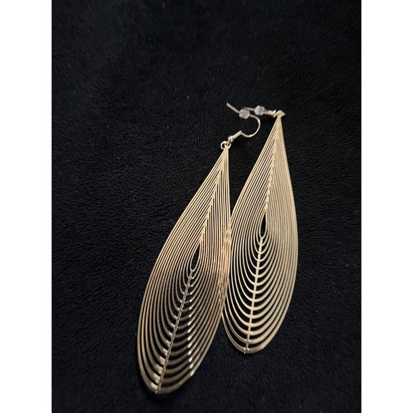 Big gold earrings , lightweight thin large  drop gold statement  chunkypierced - Picture 2 of 4